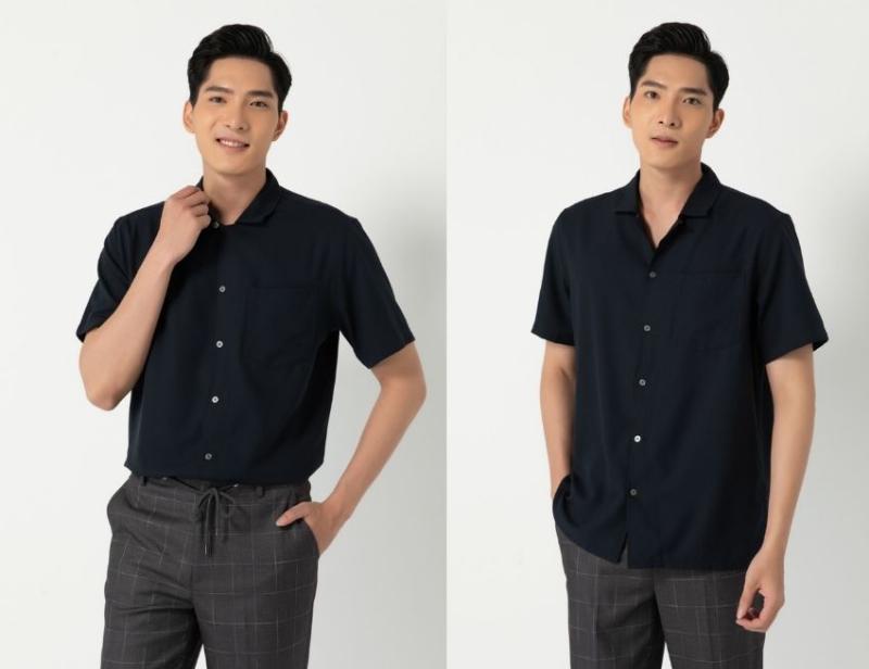 Phối áo sơ mi nam ngắn tay trơn màu hoặc kẻ sọc thanh lịch cùng quần chinos hoặc quần jeans cho phong cách smart casual.